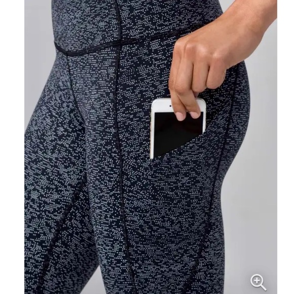 Lululemon Fast Free Crop Nulux 19" Soundwave Alpine White/Black leggings Size 6 - Picture 4 of 9